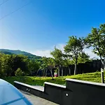 Diamond Hill *