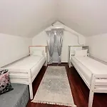 Diamond Hill * Sarajevo