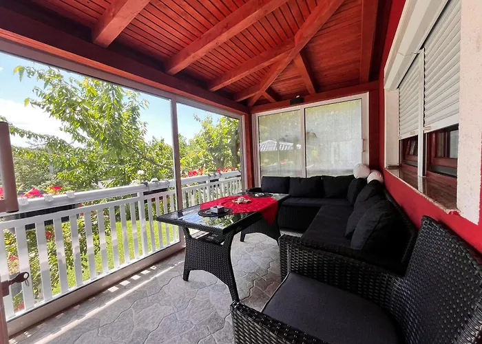 Diamond Hill * Sarajevo